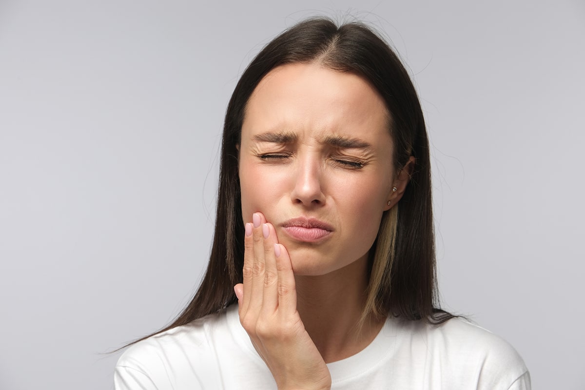 How to Identify and Treat Cracked Tooth Syndrome